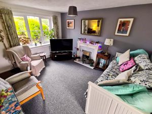 Living Room- click for photo gallery